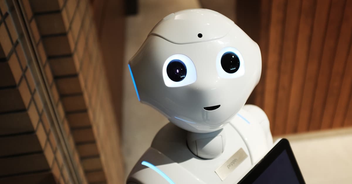 How to Start a Career in Generative AI After Graduation — Archer Infotech blog